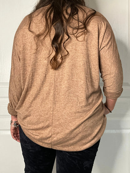 Pull LAURA - Camel Marguerite