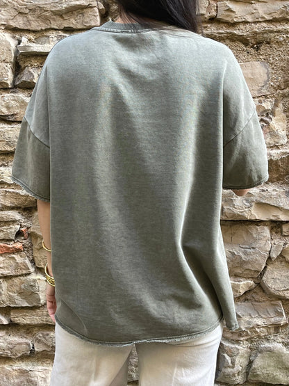 Sweat AMOUR - Kaki délavé Marguerite