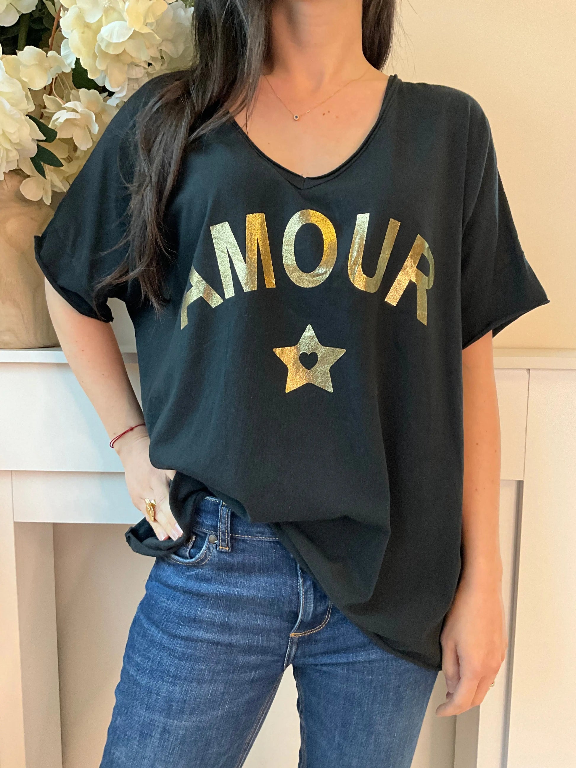 T-shirt AMOUR noir Marguerite